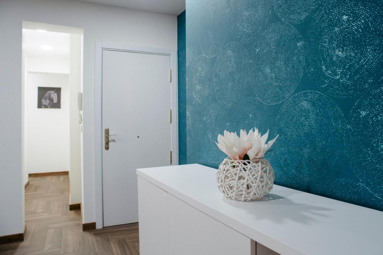 La Plana Apartment *